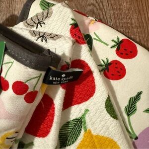 Kate Spade Garden Kitchen Towel and Oven Mitt - Thumbnail 4